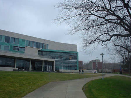 布兰迪斯大学